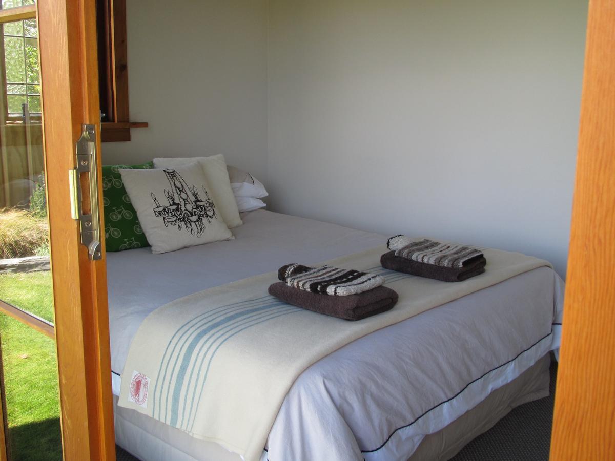 Bed and Breakfast Behind The Bike Sheds Waipiata Экстерьер фото
